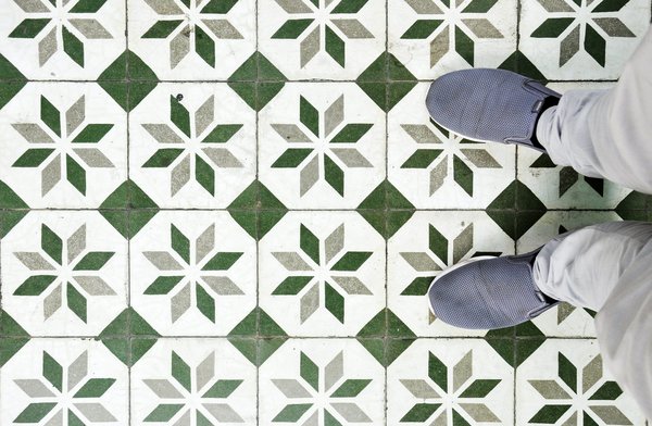 Quel Type de Peinture pour Carrelage Choisir ? Astuces et Conseils Pratiques